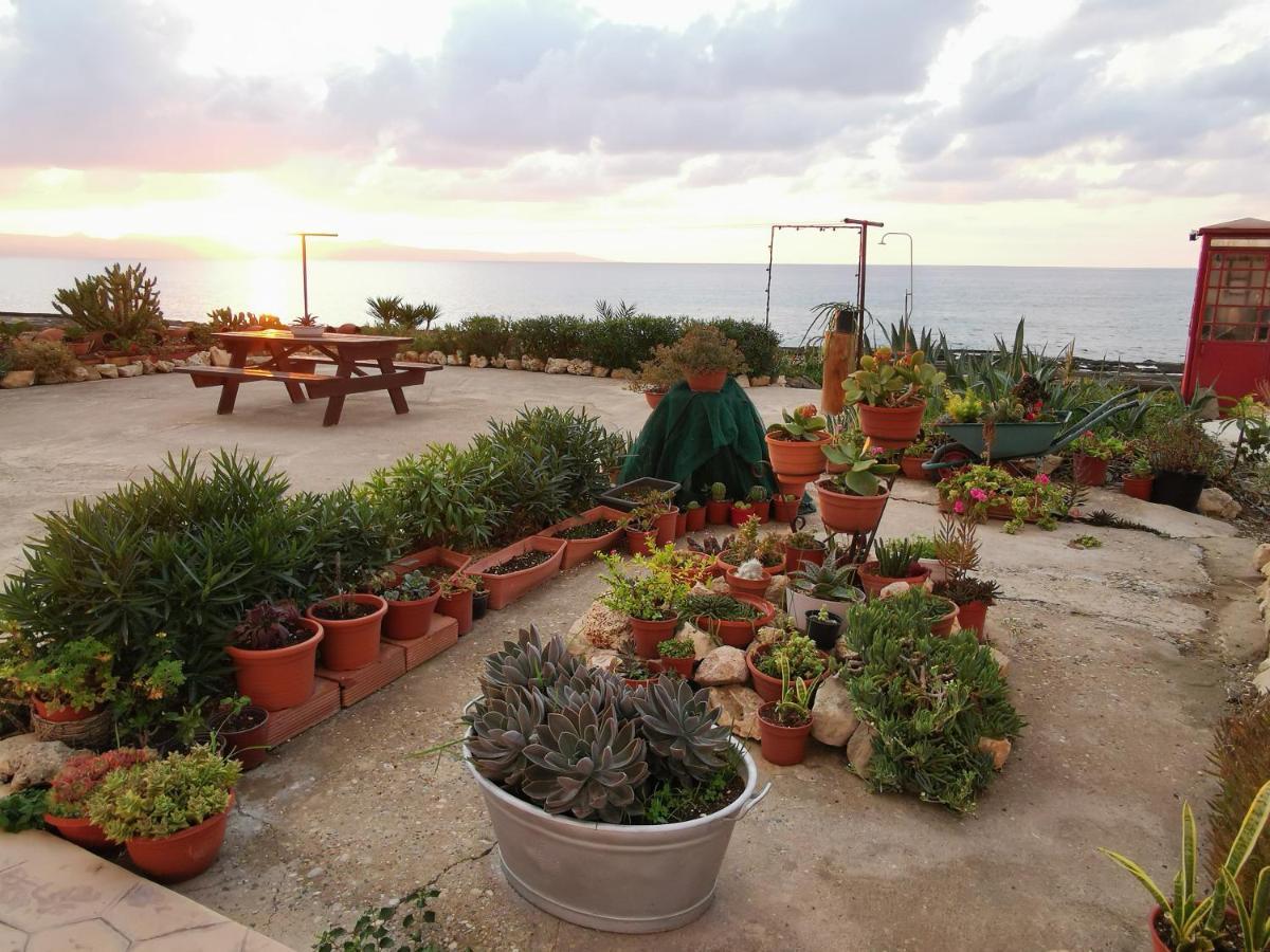 Anastasia Apartment Agia Marina  Екстериор снимка